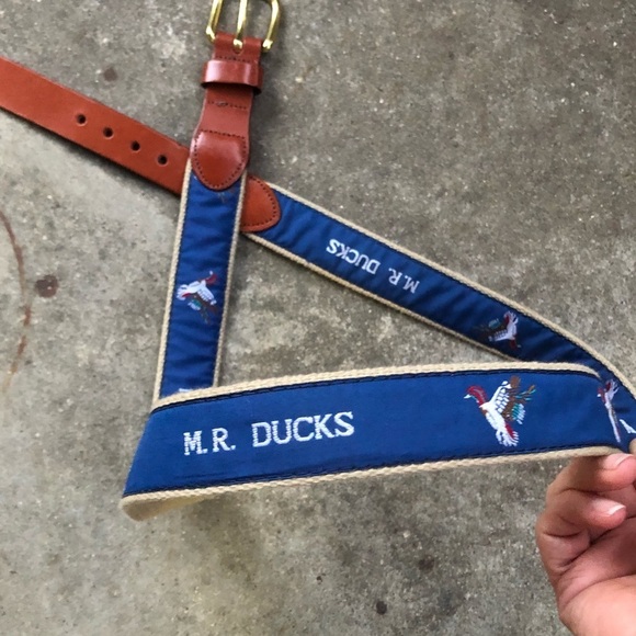 Leather Man M.R. Ducks Blue Ribbon Tan Canvas Belt Brown Leather Tabs Size 40 - Picture 3 of 6